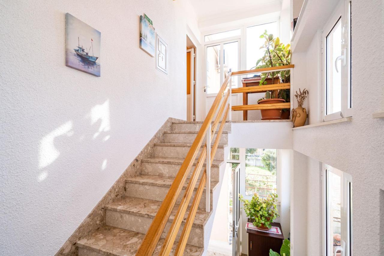 Apartmani Niki Zvekovica 챠브타트 외부 사진