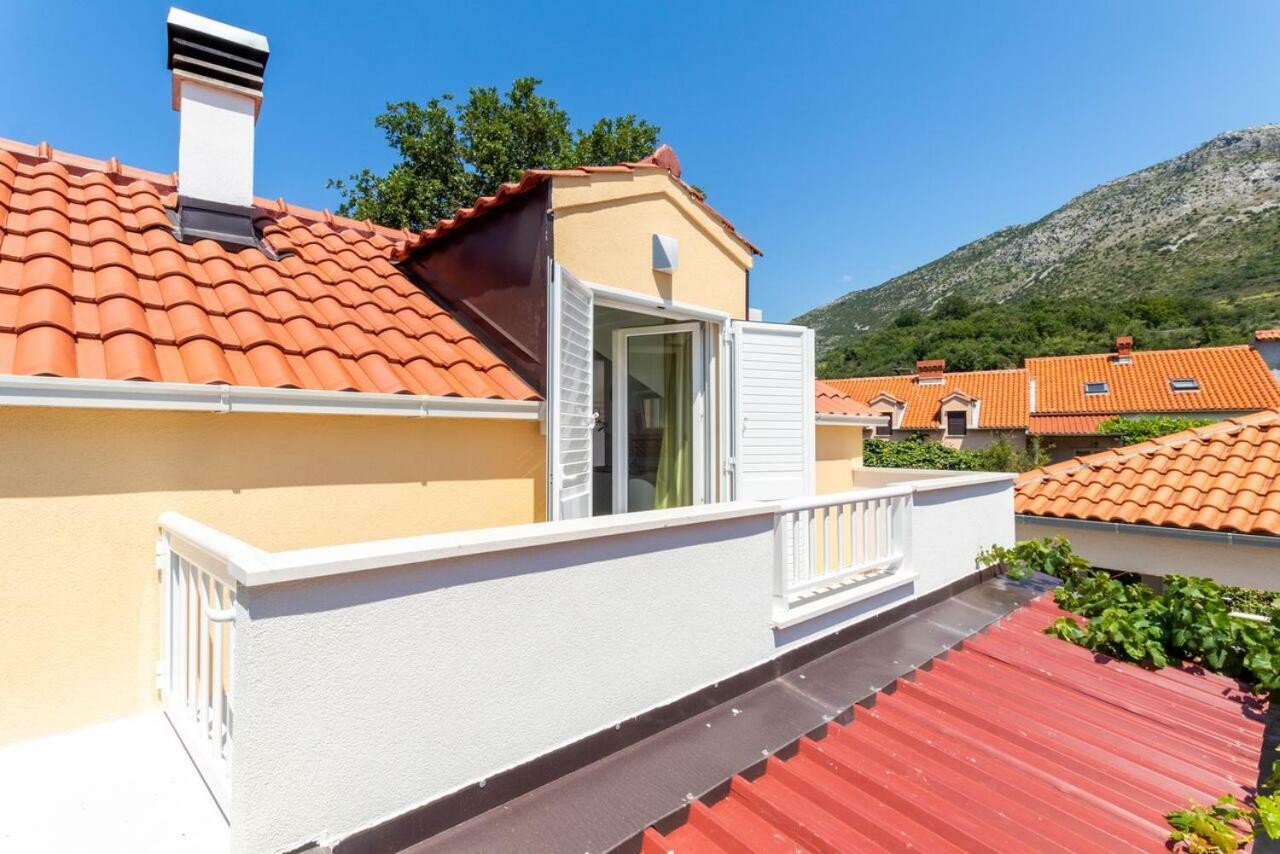 Apartmani Niki Zvekovica 챠브타트 외부 사진